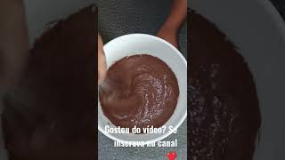 A receita de bolo de chocolate mais fácil do mundo 😋