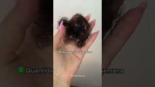 Queda de cabelo varia de uma pessoa pra outra, mas perdemos de 50 a 200 fios por dia Leia a legenda