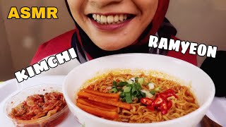 ASMR Eating Sounds: Ramyeon & Kimchi