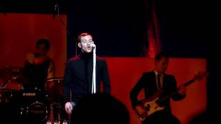 Will Young - Light My Fire - Live at the NIA 1/12/09 HD