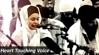 (Heart Touching Voice)Aisee Sundar -Bibi Harroop Kaur Ji CA Akj