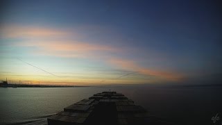 Time-lapse (144x, 60fps): up the Elbe River Estuary & arrival Hamburg [4K / UHD, 60fps]