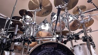 Brief Description of my Sonor SQ2 Thin Beech Kit and some other Gear.