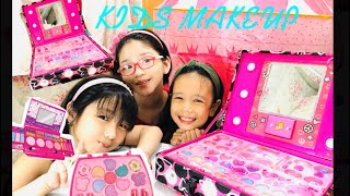 Kids makeup