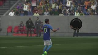 PES 2018 - Online Multiplayer (With France and Brazil) Pro Evolution Soccer 2018 - PS4 (Beta)