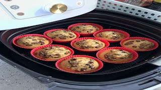 Banana cupcake with chocolate chips || air fryer recipe 🧁 FAST,EASY and YUMMY