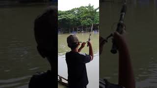 Abang Strike Mancing di Godong Ijo