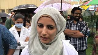 #Watch Srinagar Mai Doctors Key Janeb Say Protest.