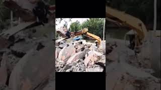 excavator Prank #design #creator #farmequipment #手工 #excavator