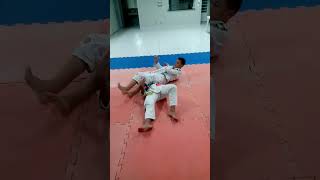 variação do estrangulamento  para o armlock #bjj #jiujitsulifestyle #motivational