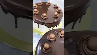 Drip chocolate cake #shortsvideo #cake  #dripcake #dripchocolatecake