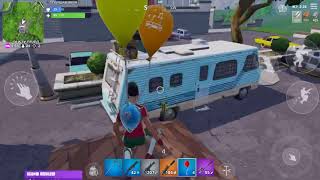 Fortnite mobile on bus