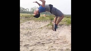 Continue 6 back hand spring flip.#backflip #sorts #flip #trending #thevillagerboy