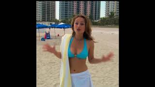 Giada De Laurentiis beautiful in blue bikini #1 VIDEO LOOP!