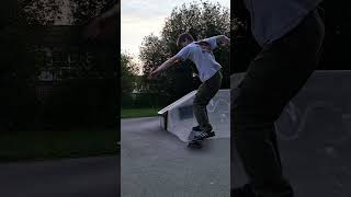 sketch front 5-0 persistence #bados #senditskateboards #skateboarding #grind #persistence #uk