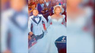 musique de mariage et pas de danse simple