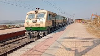 16311 - Shri Ganga Nagar to Kochuveli SF Express with GOC/WDP4D Skipp VTN . #indianrailways #mumbai