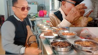 SARAPAN DAHULU SEBELUM MELAWAT PANGKAT MENANTU DI HOSPITAL ISMAIL JOHOR BAHRU //