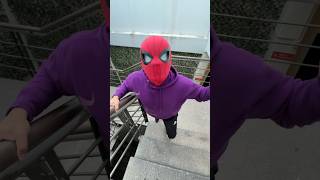 UN ACCIDENTE EN LAS ESCALERAS😰🕷️❤️‍🩹 #shorts