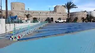 Oggi 07, Marzo - #spiaggia #castello di Manfredonia, vedete il video e fate il vostro commento, chi