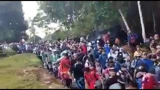 inmigrantes entrando al tapón del dariem