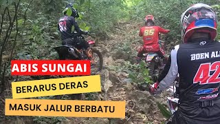 BERJATUHAN !! Masuk Sungai dan Jalur Berbatu