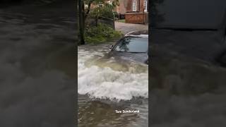 Flooded Audi dragged out by excavator! #flood #rufford #ruffordford #flooded #fail #tomsunderland