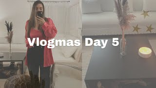 Vlogmas Day 5:  Nordstrom Rack haul, coffee run, house cleaning , Christmas decor, car