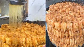 Femous khajha Mithai At Patna 😱 52 परतों की अनोखी मिठाई का पूरा बिहार दीवाना हैं। Street food India