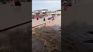 Suasan Banjir di parkiran pabrik losari cirebon timur