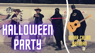 'HALLOWEEN PARTY' YE GİTTİK! ( GİTAR ÇALAN BATMAN - DARTH VADER - CAPTAIN HOOK - KOVBOY )