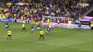 Watford score last second after leicester miss penalty | Almunia double save