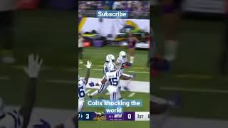 Colts strike first with punt block