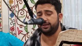 Duet Kashmiri Song by Altaf Hussain & Dancer Danish || DILBAR MEA KERTHAM JEAYD WALO ||