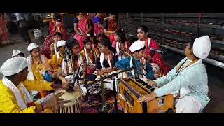 laxman singing tucha sura  song  at  Acharya Mutt  sharada mangalore with megha ma'am and team