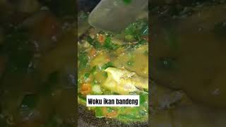 masak woku ikan bandeng#shorts #viralshorts #trendingshorts #trending #woku #ikanbandeng