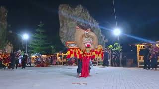 SOLAH PEMBARONG DADAK MERAK REOG PONOROGO BARONGAN APIK APIK#barongan #pembarong #dadakmerak #reog