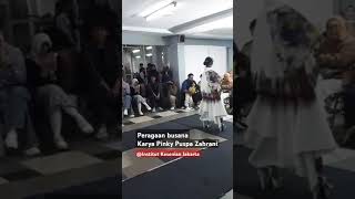 Peragaan busana karya anak bangsa