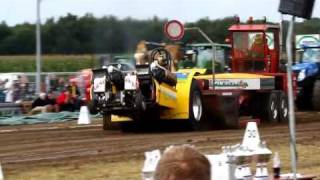 Tractor Pulling Edewecht 2011 Green Spirit VI 4,5t Freie Klasse - FULL PULL!!!