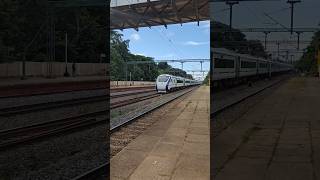 high speed vande bharath express 110km/hr speed at calicut kerala #vandebharatexpress #shortvideo