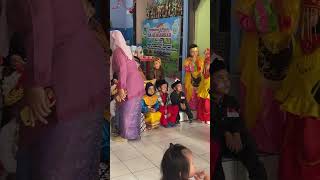 GEMESNYA! Anak TK berbusana Adat 😍🇮🇩🥳 #17agustus #bajuadat #shortvideo #viralvideo