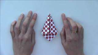 Mobile de noël en origami –Etape 3 -  Le losange