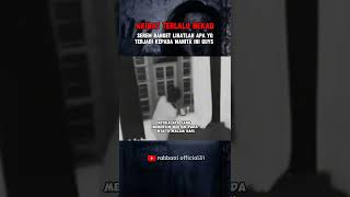 HANTU MUNCUL DI JENDELA KACA #shortsviral #horror #misteri #scarry