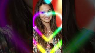 🟢🟢Bruna Marquezine: da TV às passarelas de NY, a estrela que não para de brilhar. SHORTS