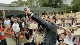 VALDES VISITÓ LORETO PARA INAUGURACIONES Y ENTREGA DE NETBOOKS