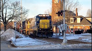 Morning cargo train 2/13/18 | Quad header | Northbound through Dover NH