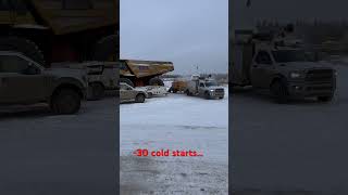 HEAVY HAUL | -30C loads, nothing cooperates. #caterpillar #heavyhaul #777 #haultruck #shorts