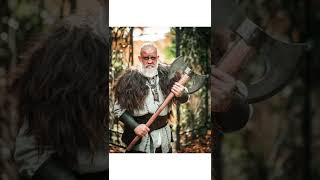 Viking Photoshooting Idea / Fotografin / Herbst Wikinger / Viking Man / Bearded Model / Fotoshooting