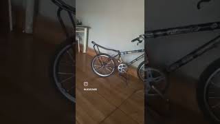 segue eu la no ista a foto e da minha bike a conta e privada