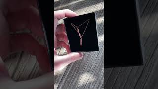 Unboxing BLACKPINK’s “Pink Venom” Fang Necklace (First Unboxing!)